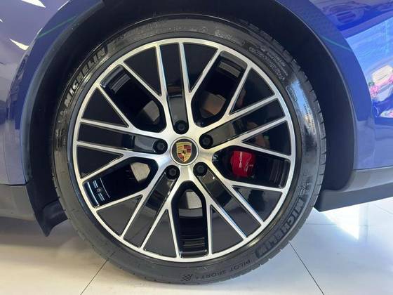 PORSCHE TAYCAN 4S ELÉTRICO